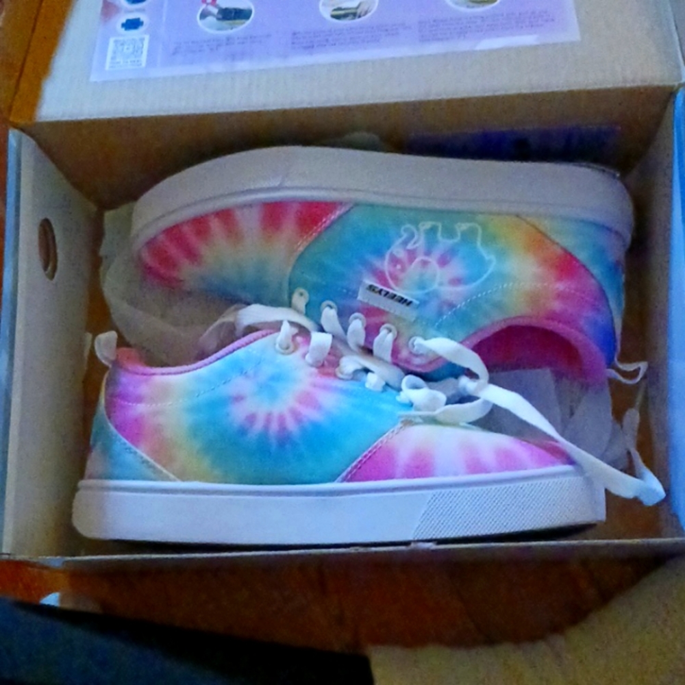 Ella's Ivory Heelys
